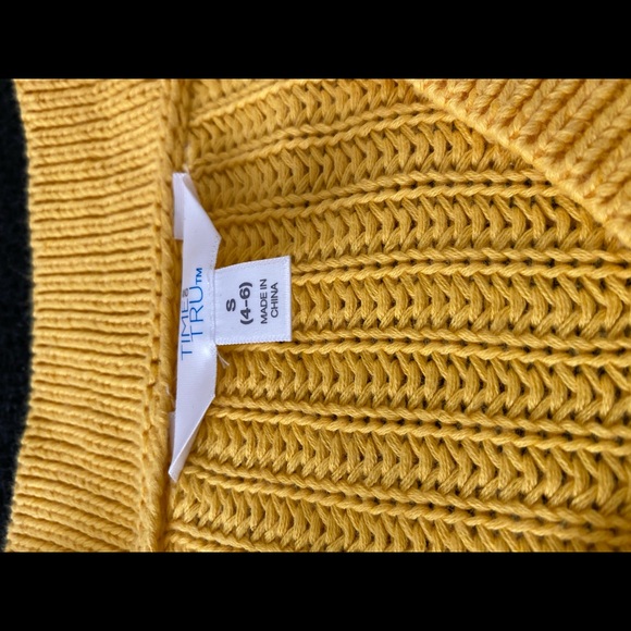 Yellow Sweater - Picture 2 of 3